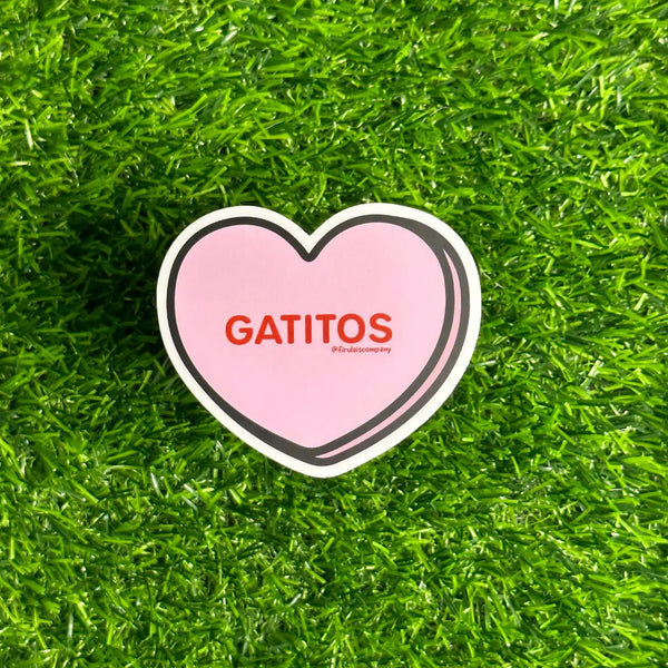 Gatitos Heart Sticker