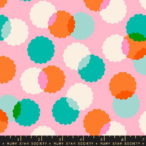 F2248 - Eye Candy Posy 1