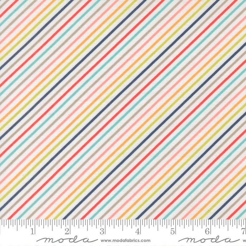 F2469 - Delightfully Yours Cloud III