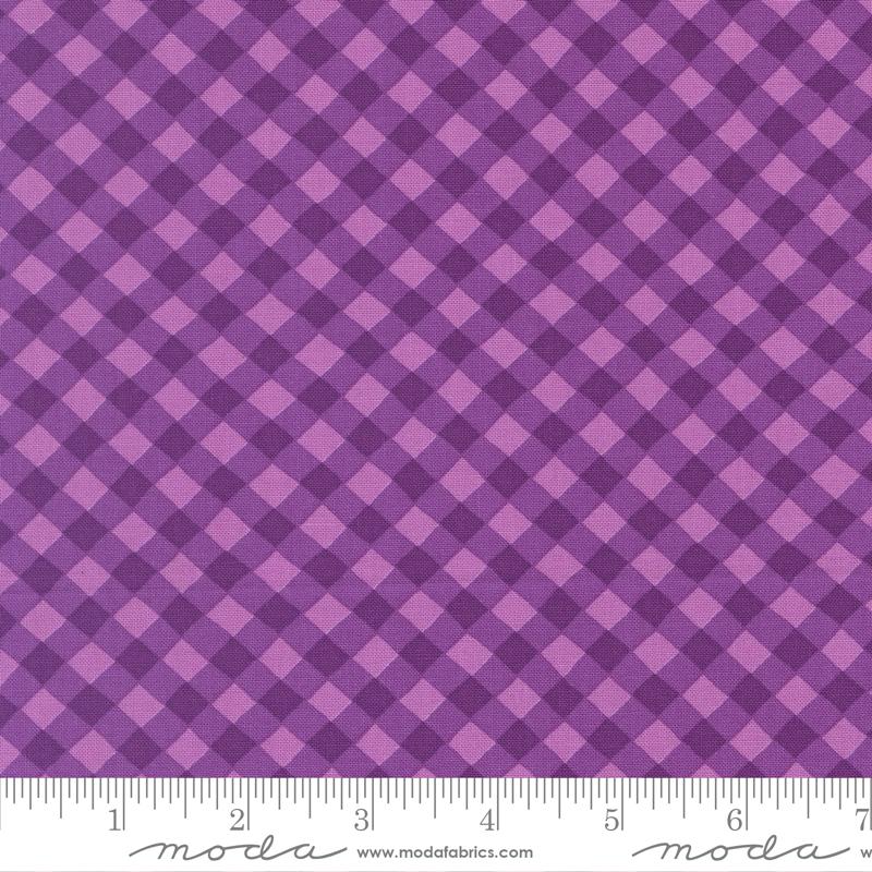 F2522 - Pick Me Picnic Gingham Grape