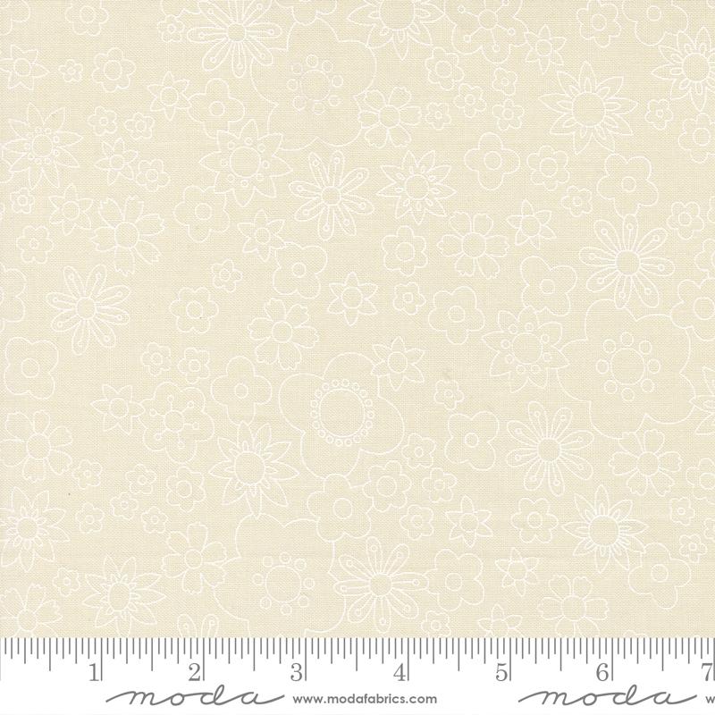 F2639 - Happy Daze Small Flower - Cloud White – Sew Bonita