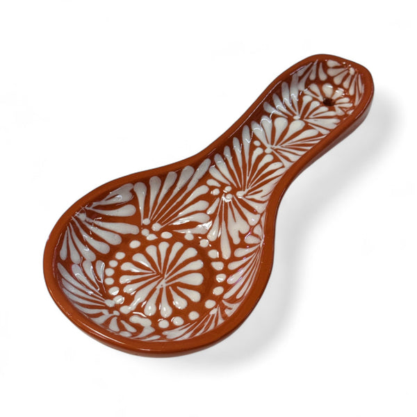 White on Barro Spoon Rest
