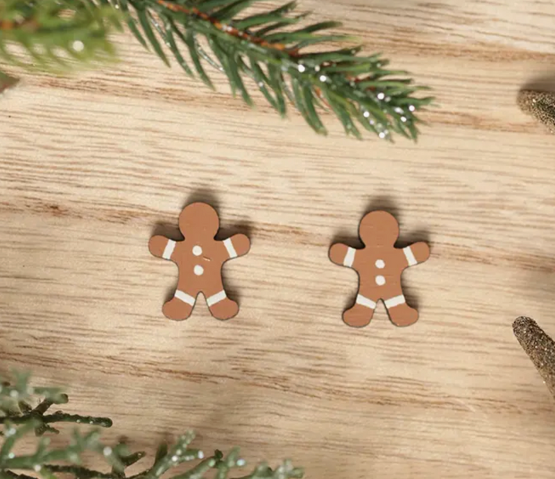 Gingerbread Studs