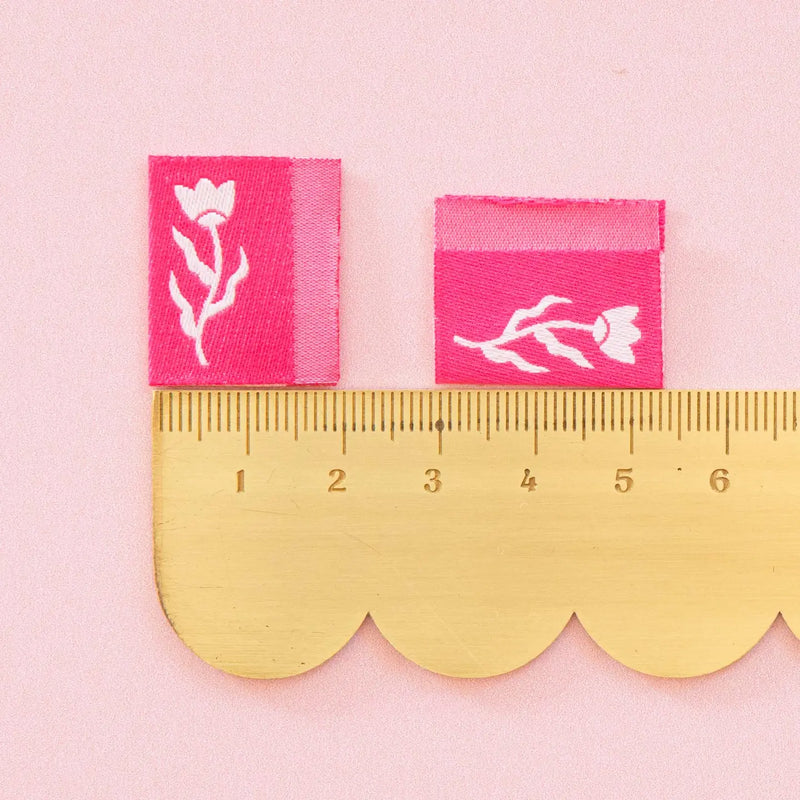 Tiny Floral Side Woven Labels Multipack – Sew Bonita