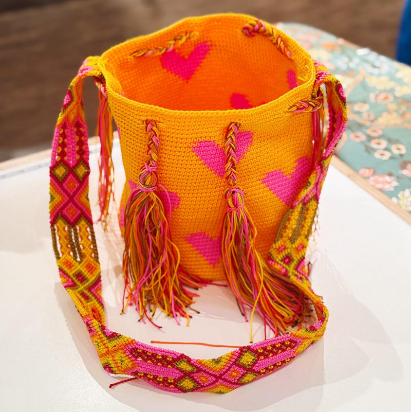 Corazon Wayuu Bucket Bag