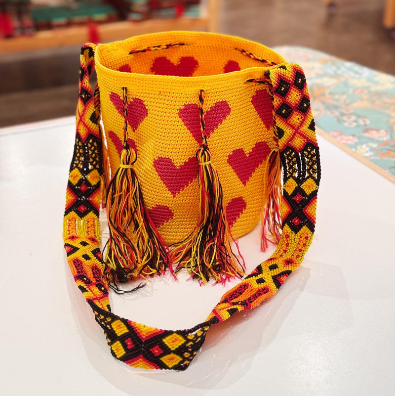 Corazon Wayuu Bucket Bag