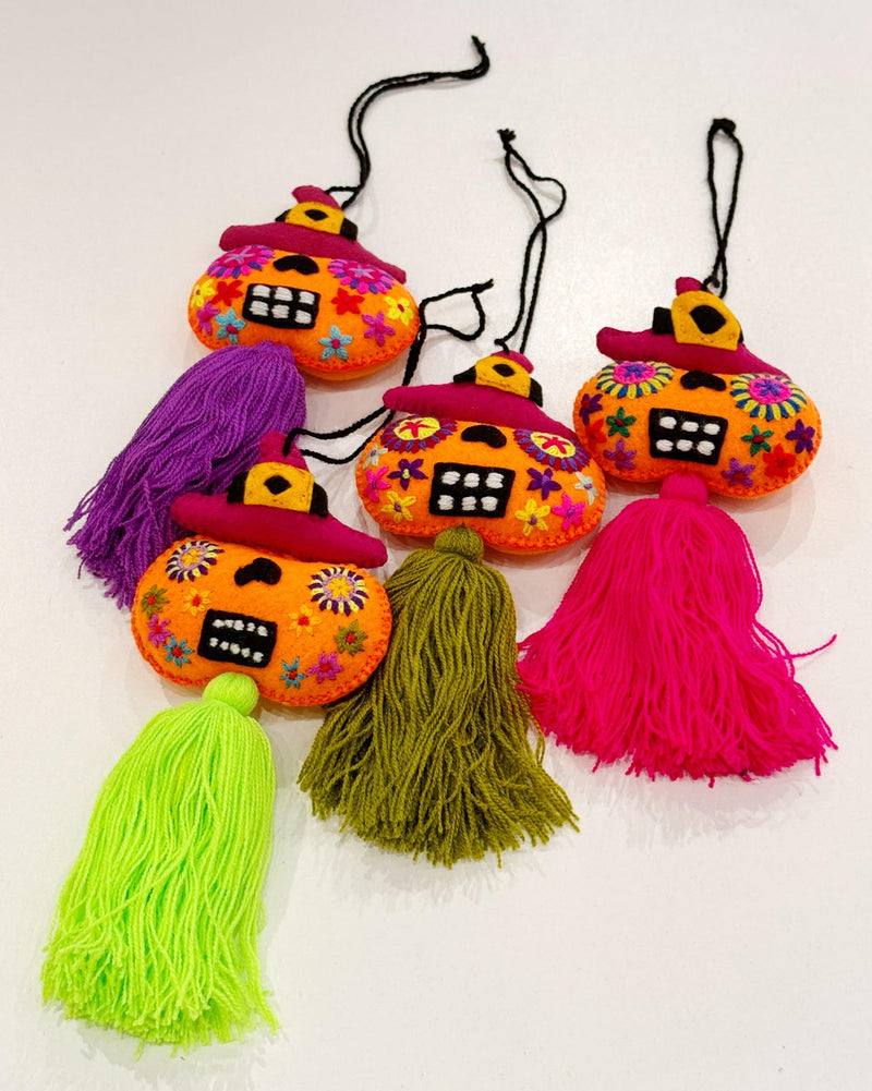 Witchy Pumpkin Poms